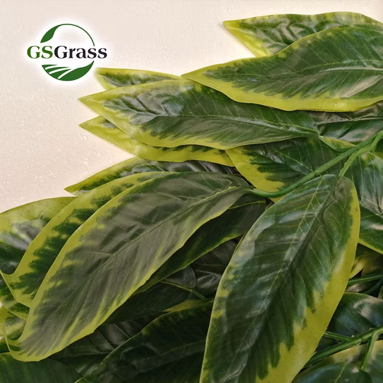 플라스틱 들어온 거미 아이비는 가정 장식을 위한 인공 벽걸이 식물을 남깁니다.